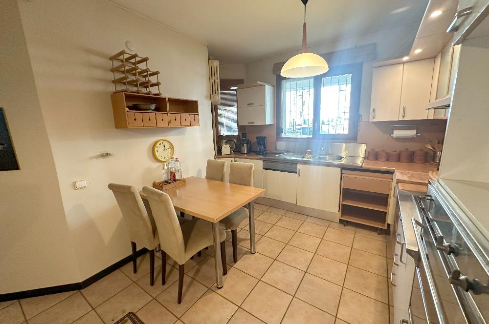 KADIKÖY, SUADİYE MAH. KUZU SOK. SAHİLE 200 Mt. SATILIK DAİRE