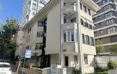 KADIKÖY, SUADİYE MAH. KUZU SOK. SAHİLE 200 Mt. SATILIK DAİRE