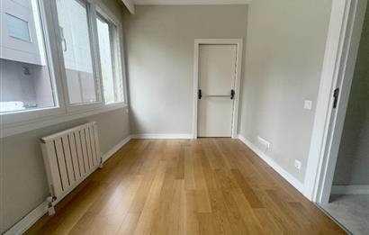 KADIKÖY SUADİYE MAH. PEMBEGÜL SOK. SATILIK 3 + 1 DAİRE