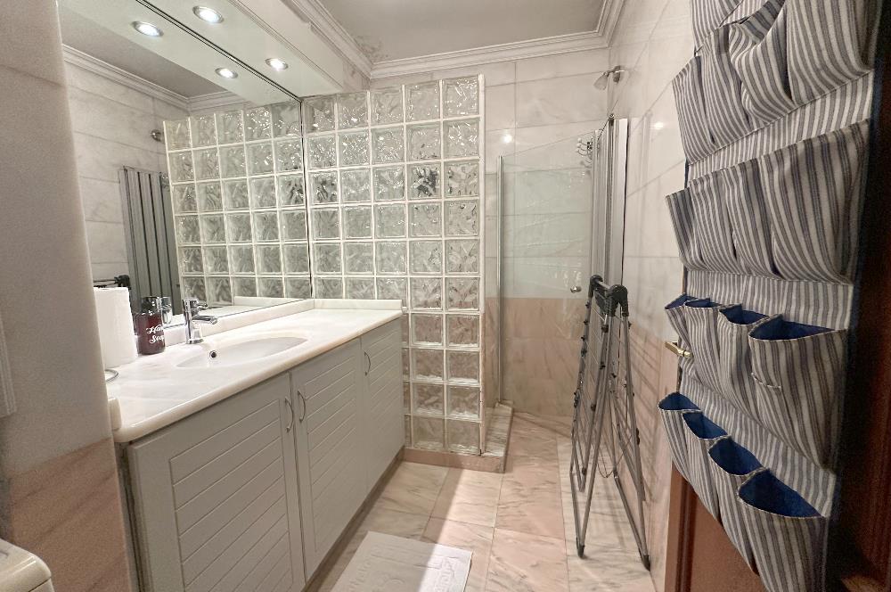 KADIKÖY, SUADİYE MAH. KUZU SOK. SAHİLE 200 Mt. SATILIK DAİRE