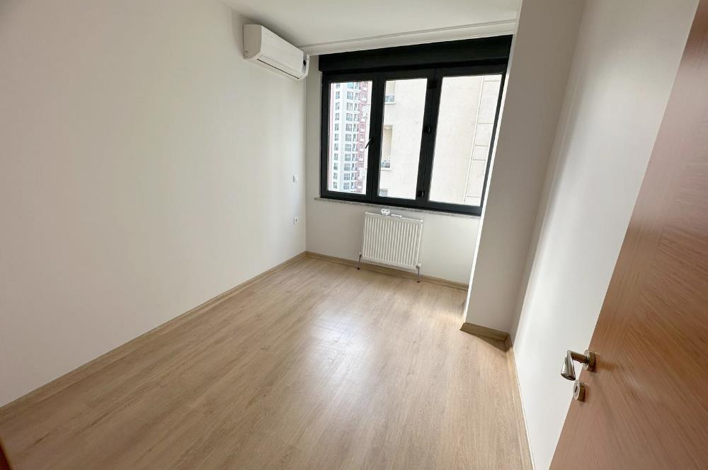 BOSTANCI, BOSTAN SOK. KİRALIK 3 + 1 DAİRE
