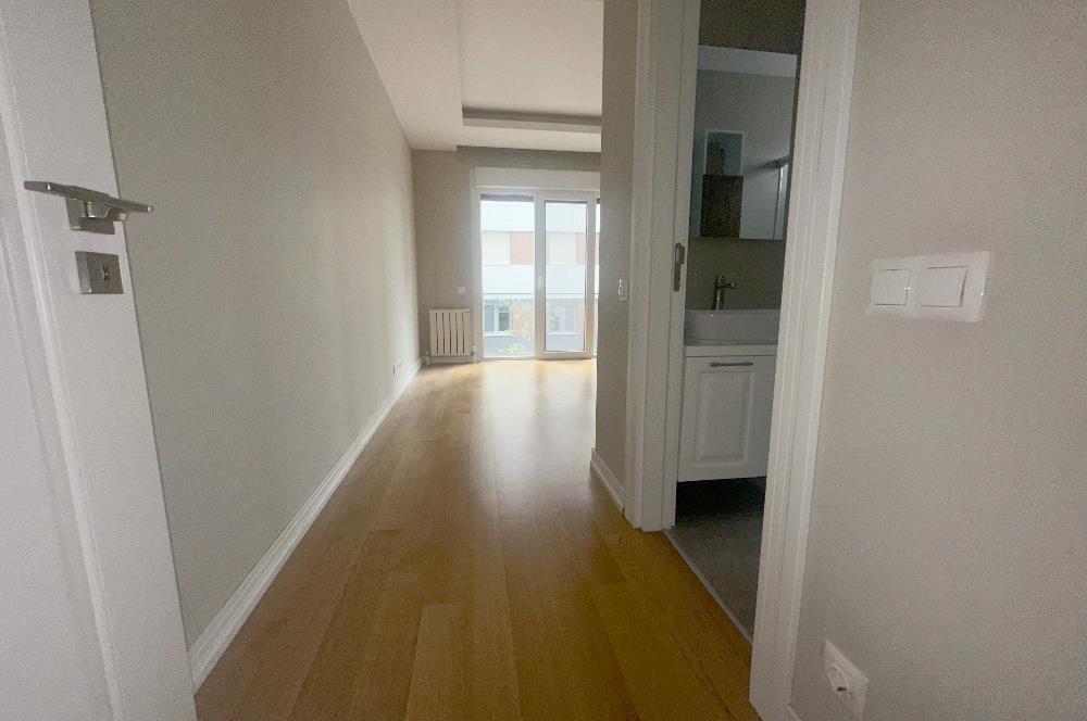 KADIKÖY SUADİYE MAH. PEMBEGÜL SOK. SATILIK 3 + 1 DAİRE