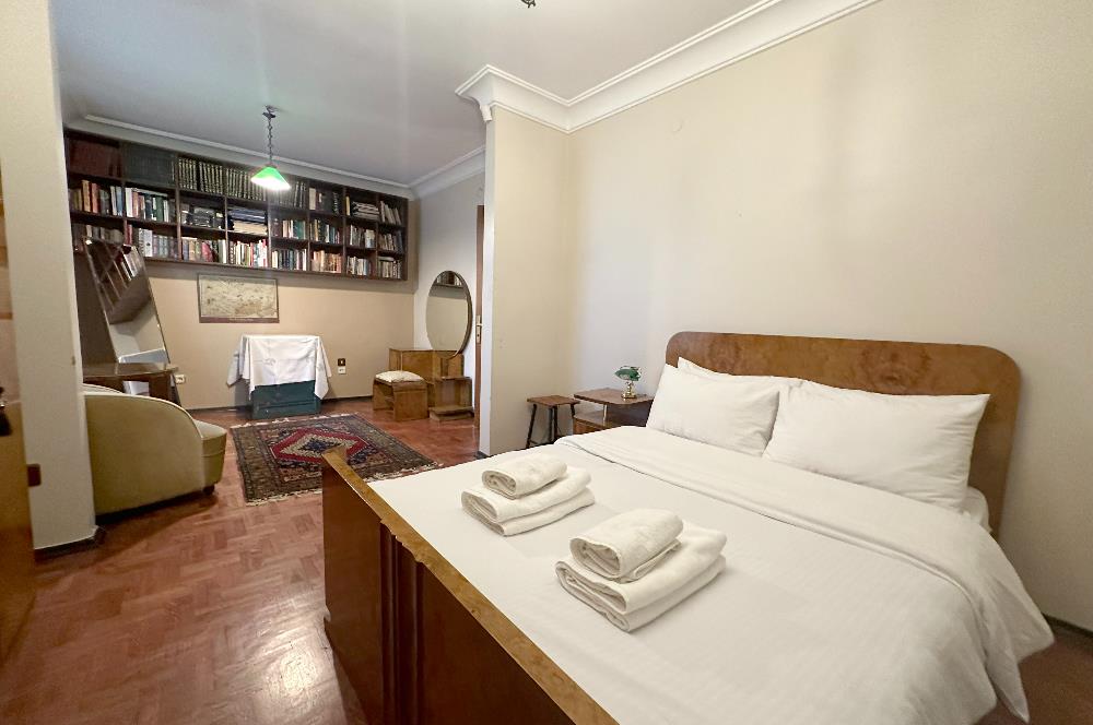 KADIKÖY, SUADİYE MAH. KUZU SOK. SAHİLE 200 Mt. SATILIK DAİRE