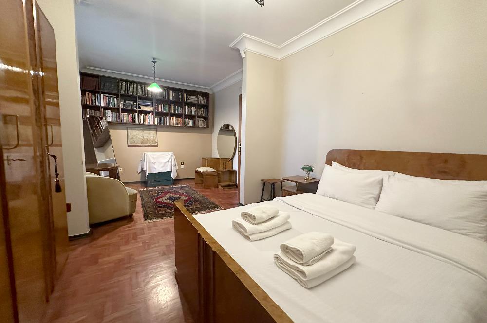 KADIKÖY, SUADİYE MAH. KUZU SOK. SAHİLE 200 Mt. SATILIK DAİRE