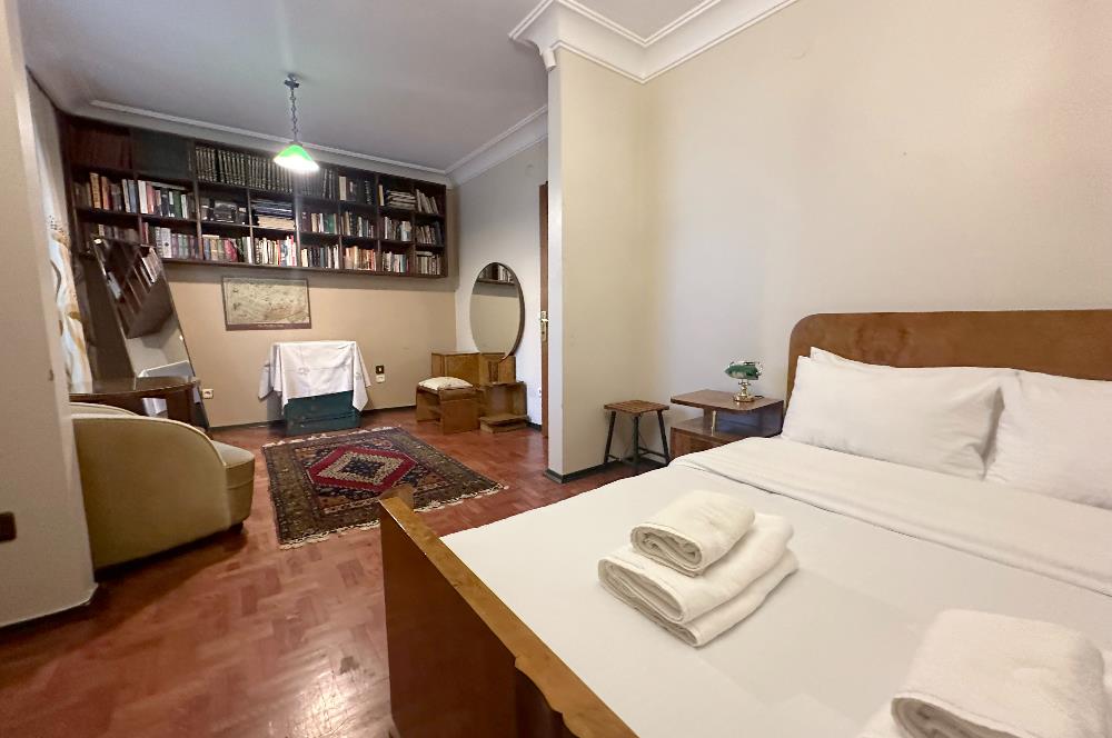 KADIKÖY, SUADİYE MAH. KUZU SOK. SAHİLE 200 Mt. SATILIK DAİRE
