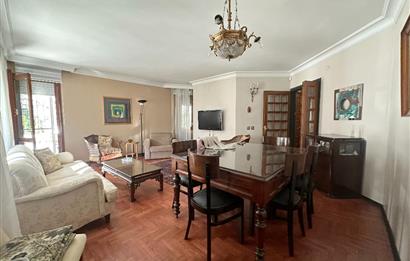 KADIKÖY, SUADİYE MAH. KUZU SOK. SAHİLE 200 Mt. SATILIK DAİRE