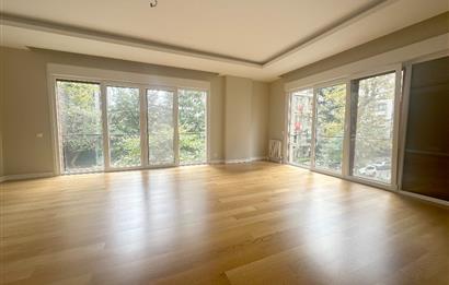KADIKÖY SUADİYE MAH. PEMBEGÜL SOK. SATILIK 3 + 1 DAİRE