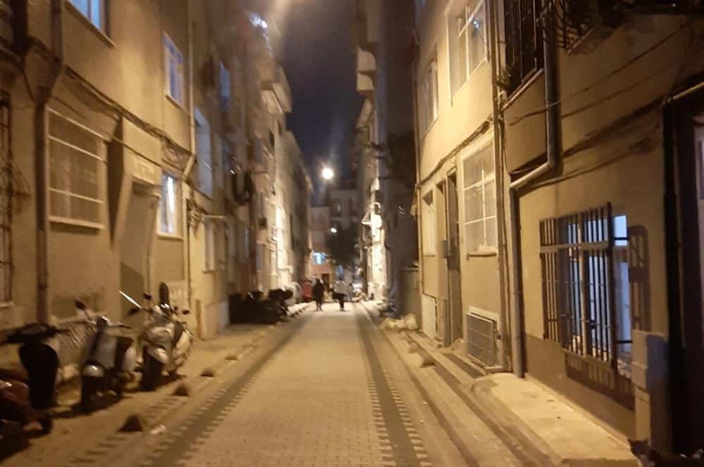 Üsküdarda Kiracılı, İçi Yenilenmiş 2+1 Hazır Kira Geliri!