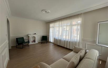 Kadıköy Zühtüpaşa ' da Satılık 2+1 Daire