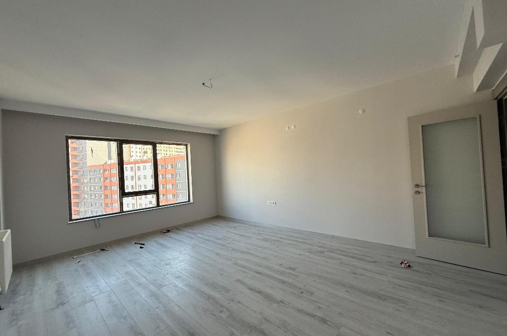 GÖKSU TOWER'DA EBEVEYN BANYOLU GENİŞ 2+1 SATILIK DAİRE