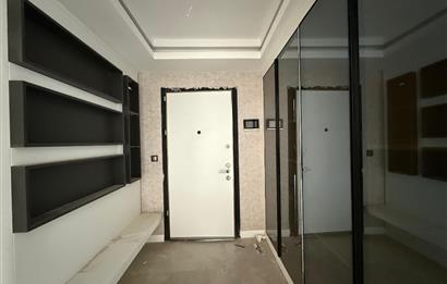 LAVİVA ZİRVE SİTESİNDE SATILIK GENİŞ 2+1