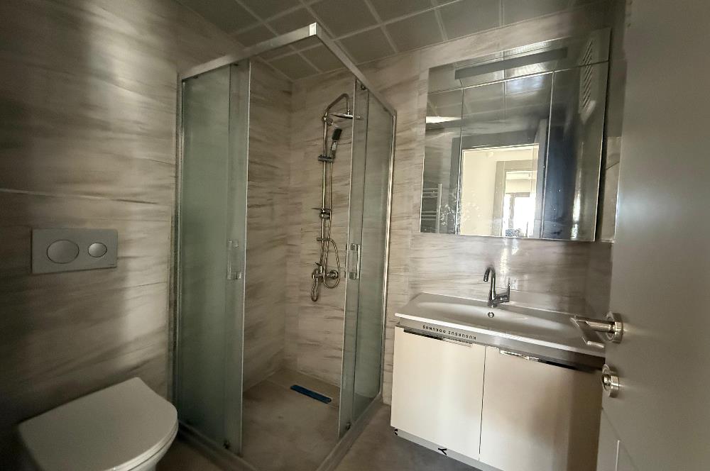 GÖKSU TOWER'DA EBEVEYN BANYOLU GENİŞ 2+1 SATILIK DAİRE