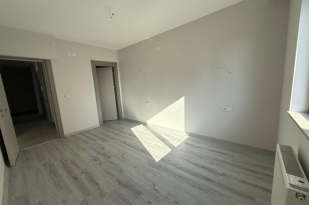 GÖKSU TOWER'DA EBEVEYN BANYOLU GENİŞ 2+1 SATILIK DAİRE