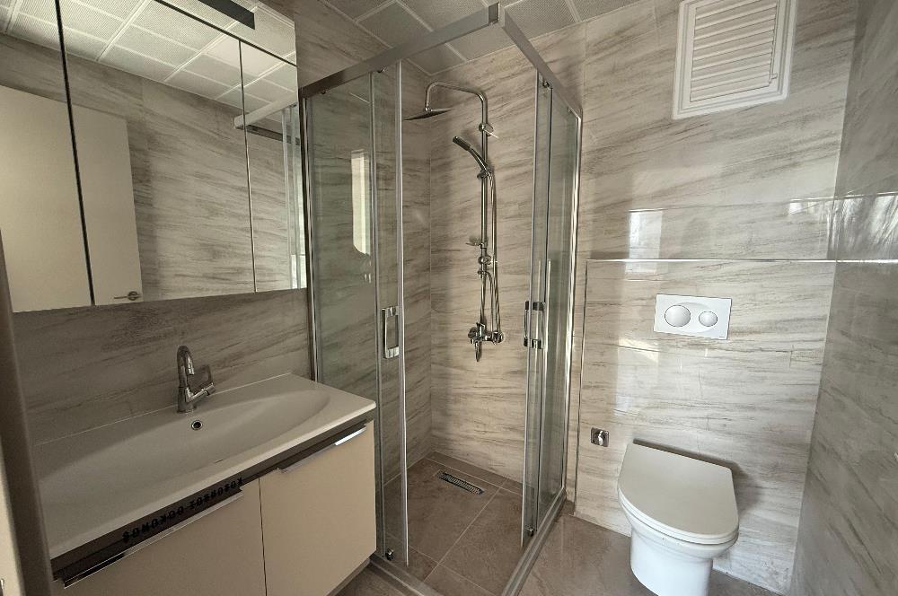 GÖKSU TOWER'DA EBEVEYN BANYOLU GENİŞ 2+1 SATILIK DAİRE