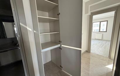 GÖKSU TOWER'DA EBEVEYN BANYOLU GENİŞ 2+1 SATILIK DAİRE