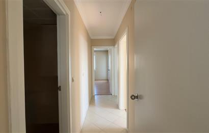 Yüksek Vadi Evleri'nde Doğa ve Deniz Manzaralı 3+1 Kiralık Daire