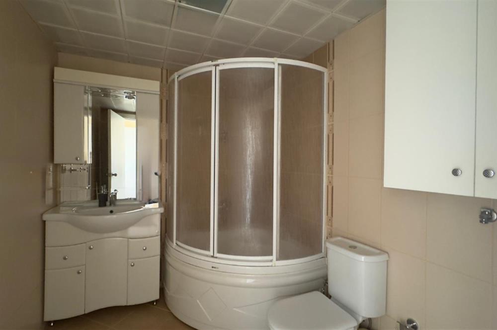 Yüksek Vadi Evleri'nde Doğa ve Deniz Manzaralı 3+1 Kiralık Daire