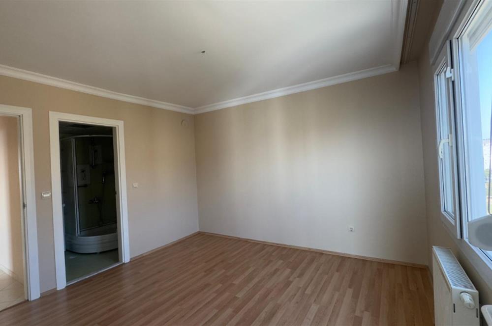 Yüksek Vadi Evleri'nde Doğa ve Deniz Manzaralı 3+1 Kiralık Daire