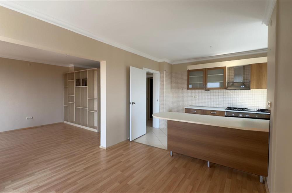 Yüksek Vadi Evleri'nde Doğa ve Deniz Manzaralı 3+1 Kiralık Daire