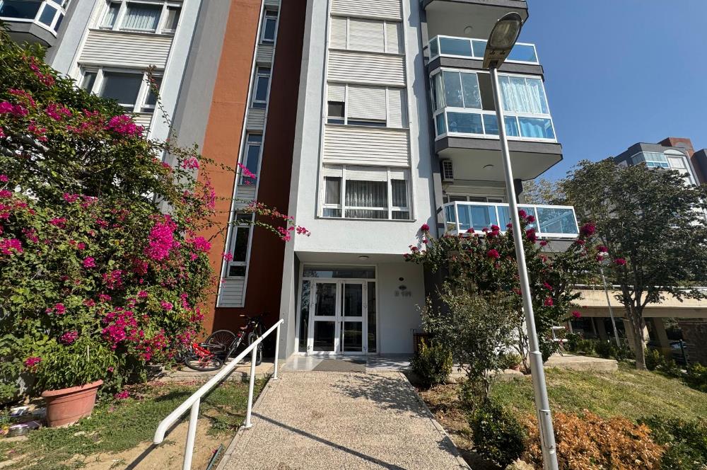 Yüksek Vadi Evleri'nde Doğa ve Deniz Manzaralı 3+1 Kiralık Daire