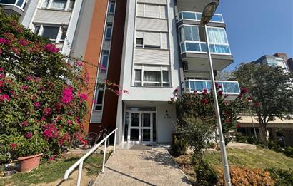 Yüksek Vadi Evleri'nde Doğa ve Deniz Manzaralı 3+1 Kiralık Daire