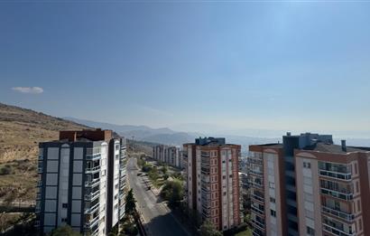 Yüksek Vadi Evleri'nde Doğa ve Deniz Manzaralı 3+1 Kiralık Daire