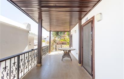 Bodrum Bitez Aktur Sitesinde Deniz Manzaralı 3+1 Satılık Villa