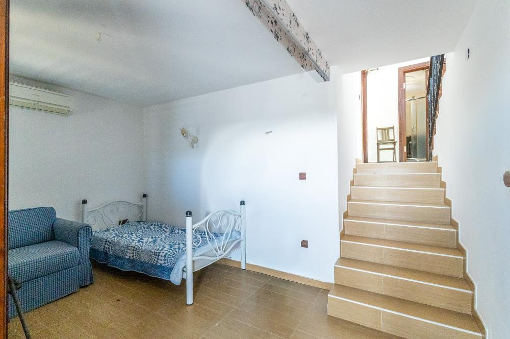 Bodrum Bitez Aktur Sitesinde Deniz Manzaralı 3+1 Satılık Villa