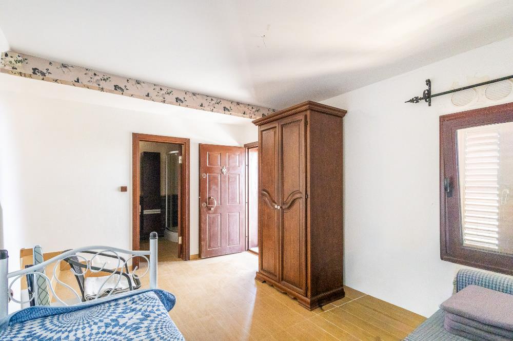 Bodrum Bitez Aktur Sitesinde Deniz Manzaralı 3+1 Satılık Villa