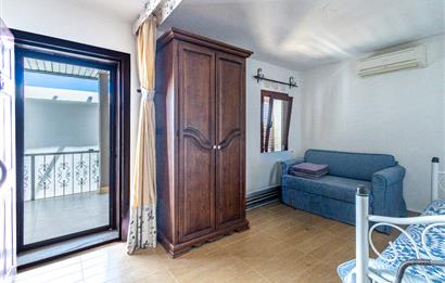 Bodrum Bitez Aktur Sitesinde Deniz Manzaralı 3+1 Satılık Villa