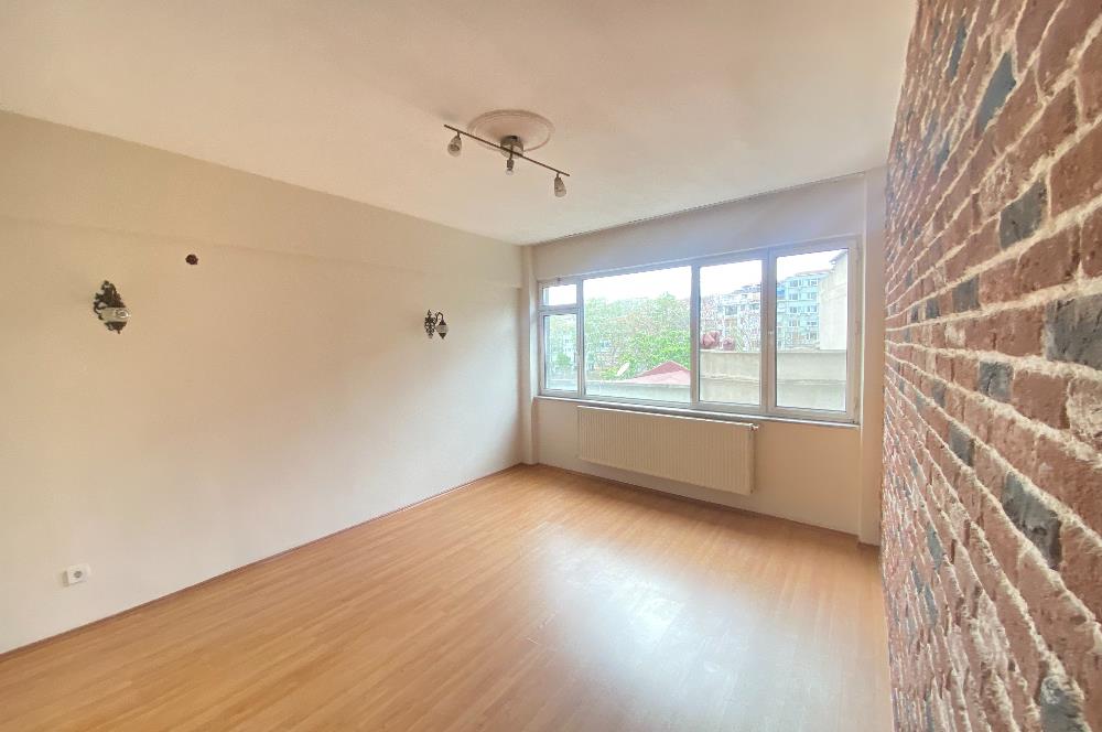 Harbiye'de 1+1 Kiralık Daire