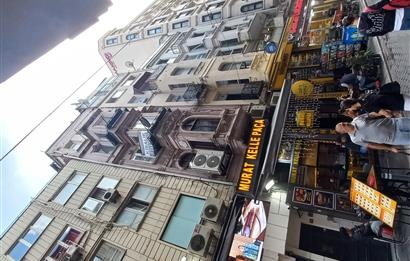 İSTİKLAL CADDESİNE 3.BİNADA 2.KAT SATILIK 1+1 DAİRE