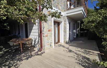 Satılık Villa Datça Reşadiye Dubleks 4+1 Bahçeli 260m² arsa payı