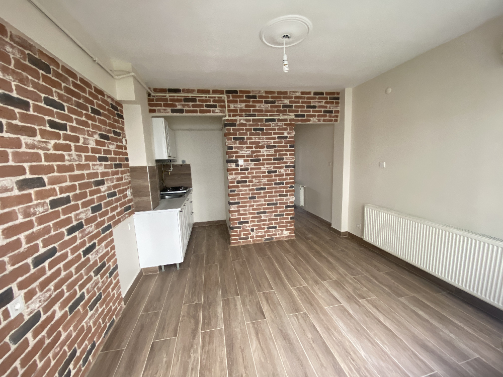Harbiye'de 1+1 Kiralık Daire