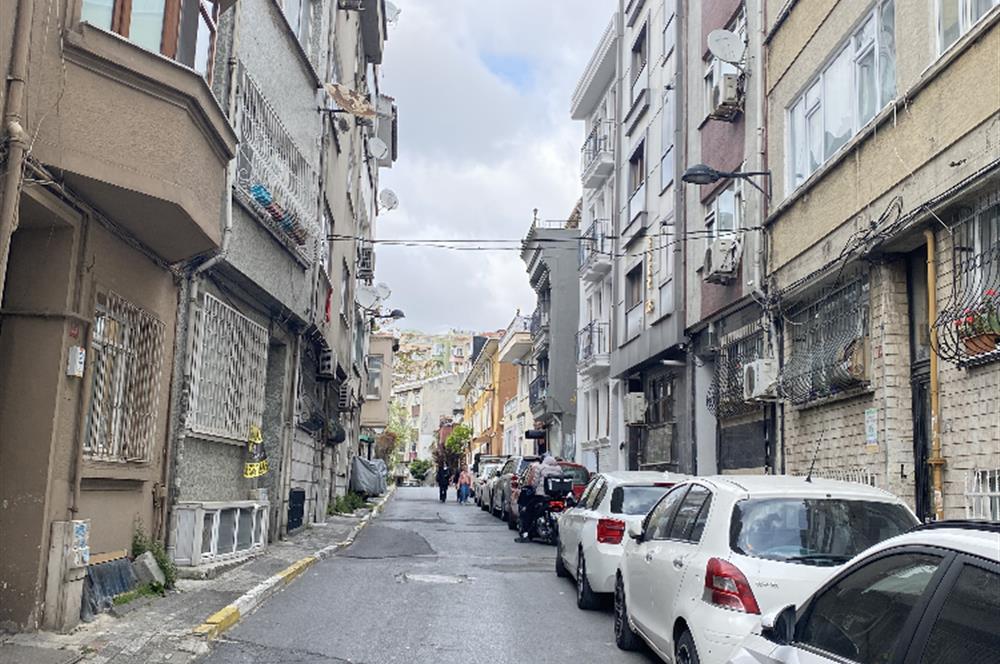 Harbiye'de 1+1 Kiralık Daire