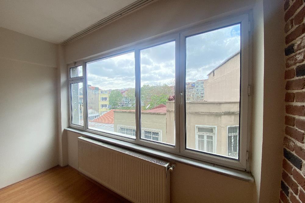 Harbiye'de 1+1 Kiralık Daire