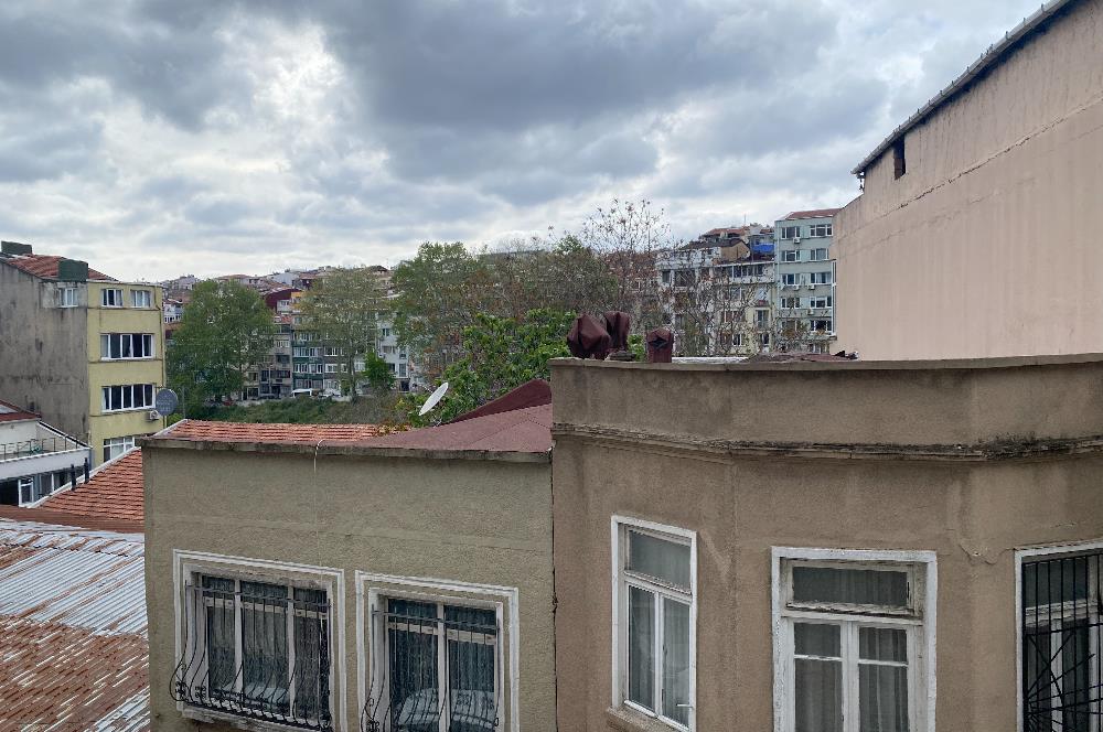Harbiye'de 1+1 Kiralık Daire