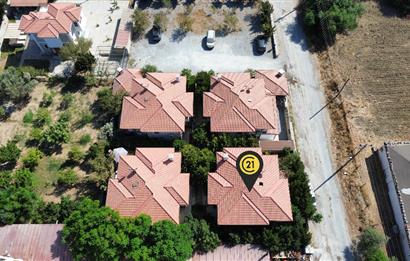Satılık Villa Datça Reşadiye Dubleks 4+1 Bahçeli 260m² arsa payı