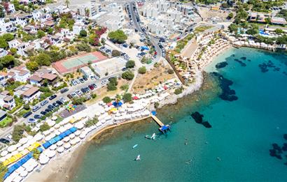 Bodrum Bitez Aktur Sitesinde Deniz Manzaralı 3+1 Satılık Villa
