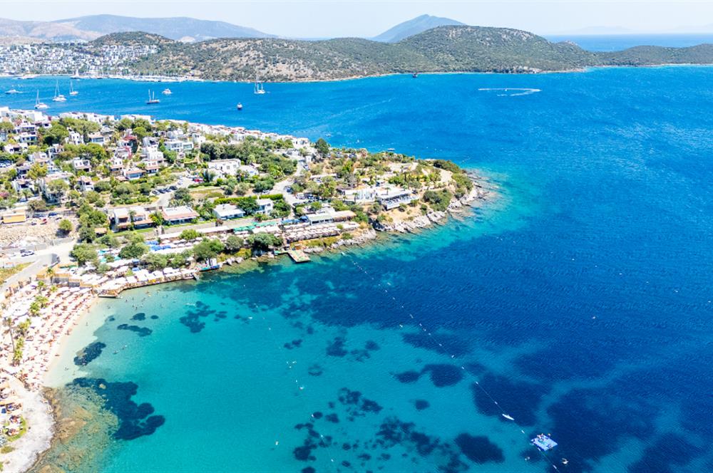 Bodrum Bitez Aktur Sitesinde Deniz Manzaralı 3+1 Satılık Villa