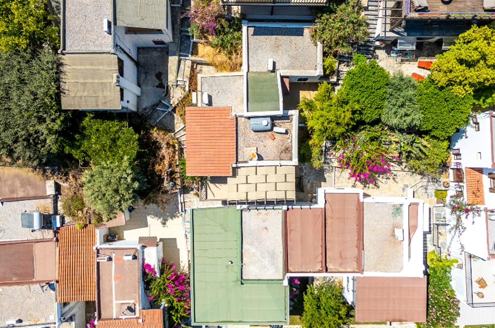 Bodrum Bitez Aktur Sitesinde Deniz Manzaralı 3+1 Satılık Villa