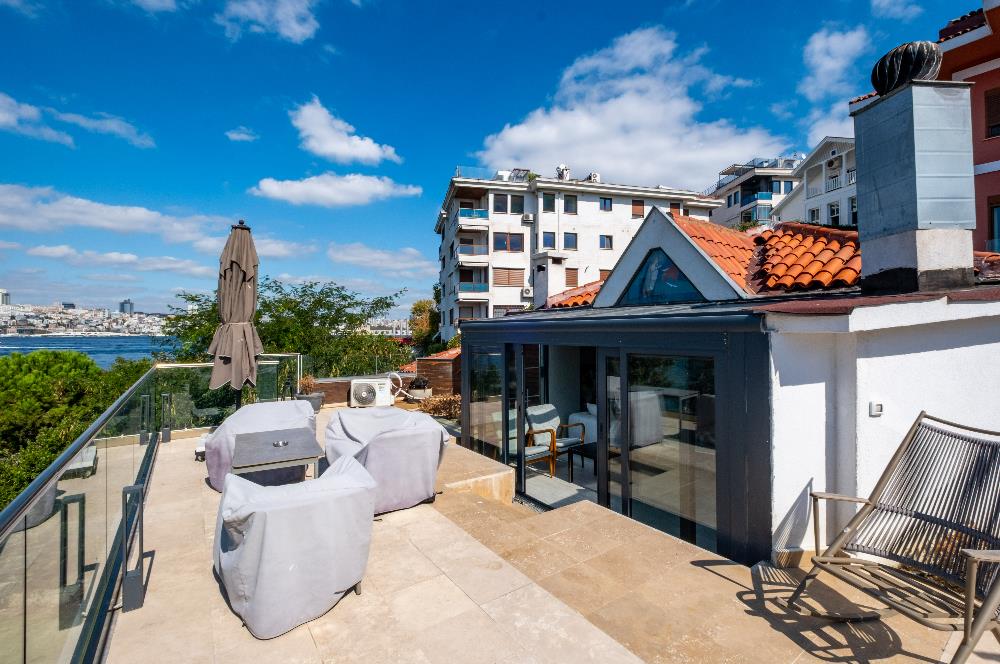 Üsküdar Salacakta Kızkulesine En Yakın Manzaralı Müstakil Villa