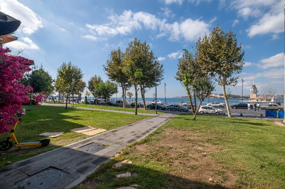 Üsküdar Salacakta Kızkulesine En Yakın Manzaralı Müstakil Villa