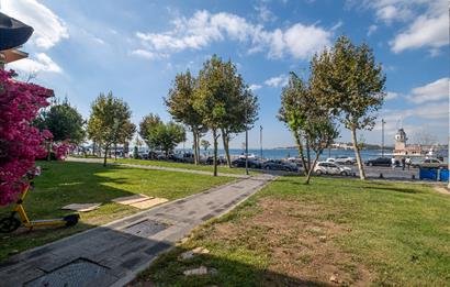 Üsküdar Salacakta Kızkulesine En Yakın Manzaralı Müstakil Villa