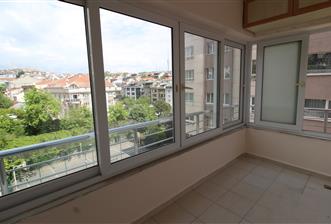 KOŞUYOLU MAH. 24 SAAT GÜVENLİKLİ SİTEDE TEMİZ BAKIMLI FERAH 3+1