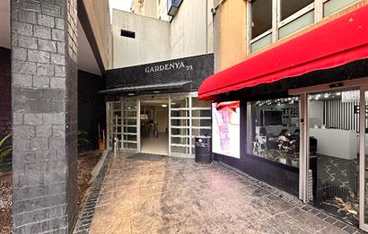 Ataşehir Gardenya Plaza da Bakımlı 5 Bölüm Ofis KAÇIRMAYIN