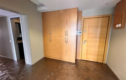 Ataşehir Gardenya Plaza da Bakımlı 5 Bölüm Ofis KAÇIRMAYIN