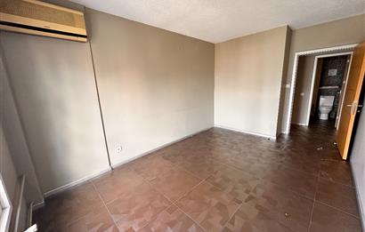 Ataşehir Gardenya Plaza da Bakımlı 5 Bölüm Ofis KAÇIRMAYIN