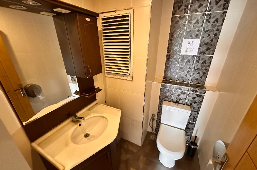 Ataşehir Gardenya Plaza da Bakımlı 5 Bölüm Ofis KAÇIRMAYIN