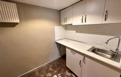 Ataşehir Gardenya Plaza da Bakımlı 5 Bölüm Ofis KAÇIRMAYIN